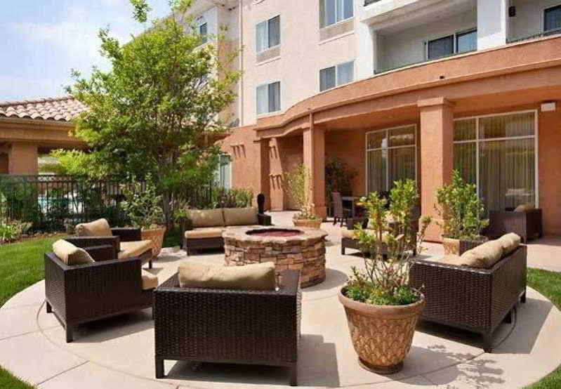 Courtyard Ventura סימי ואלי מראה חיצוני תמונה