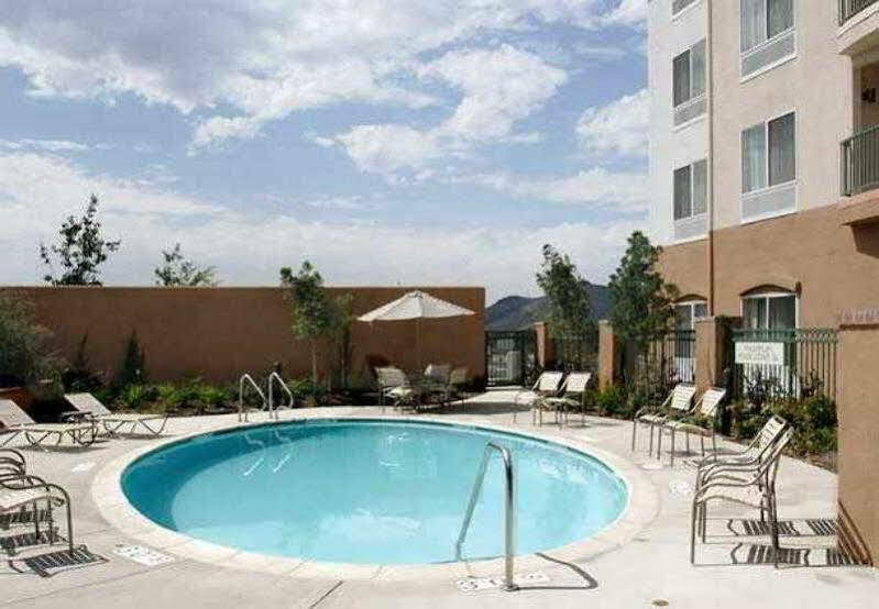 Courtyard Ventura סימי ואלי מראה חיצוני תמונה